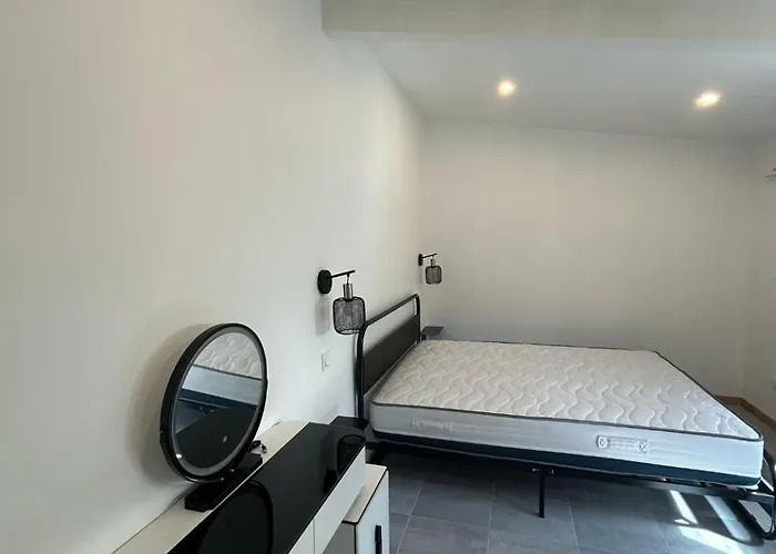 Apartment A Moins De 10 Minutes De La Cite Medievale De *